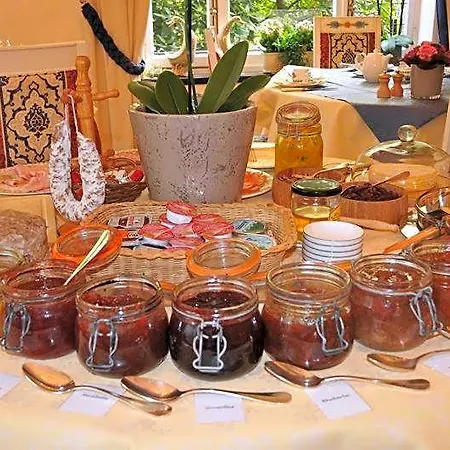 La Ferronniere Hotell Bouillon