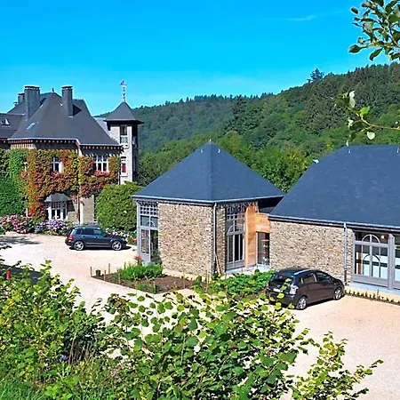 La Ferronniere Bouillon