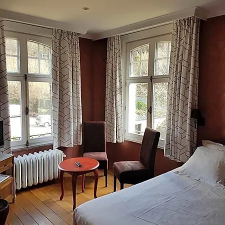 La Ferronniere Hotell Bouillon