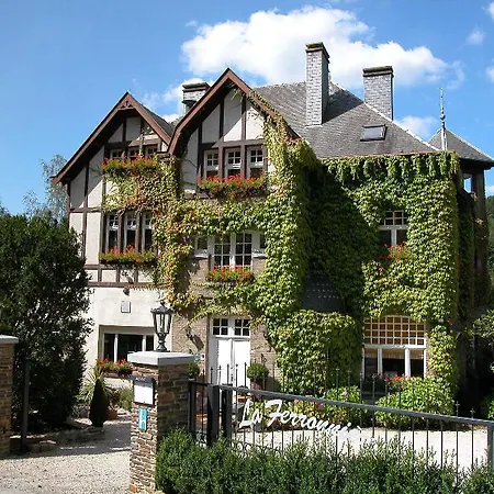 La Ferronniere Hotell Bouillon