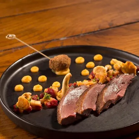 La Ferronniere 3* Bouillon