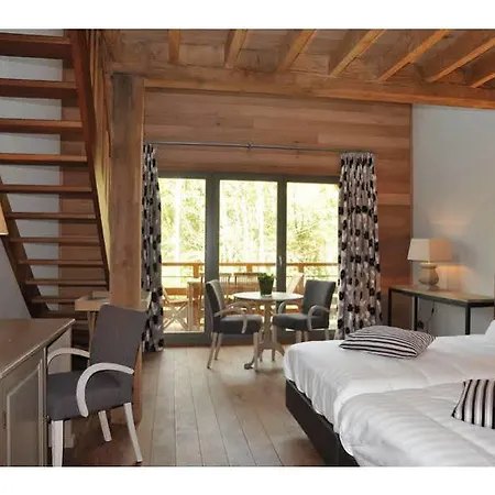 Hotel La Ferronniere 3*