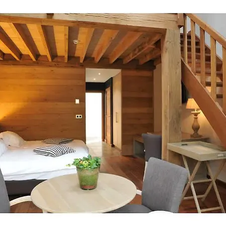 La Ferronniere Bouillon