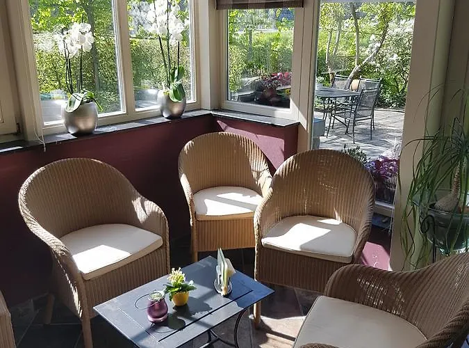 La Ferronniere 3* 부용